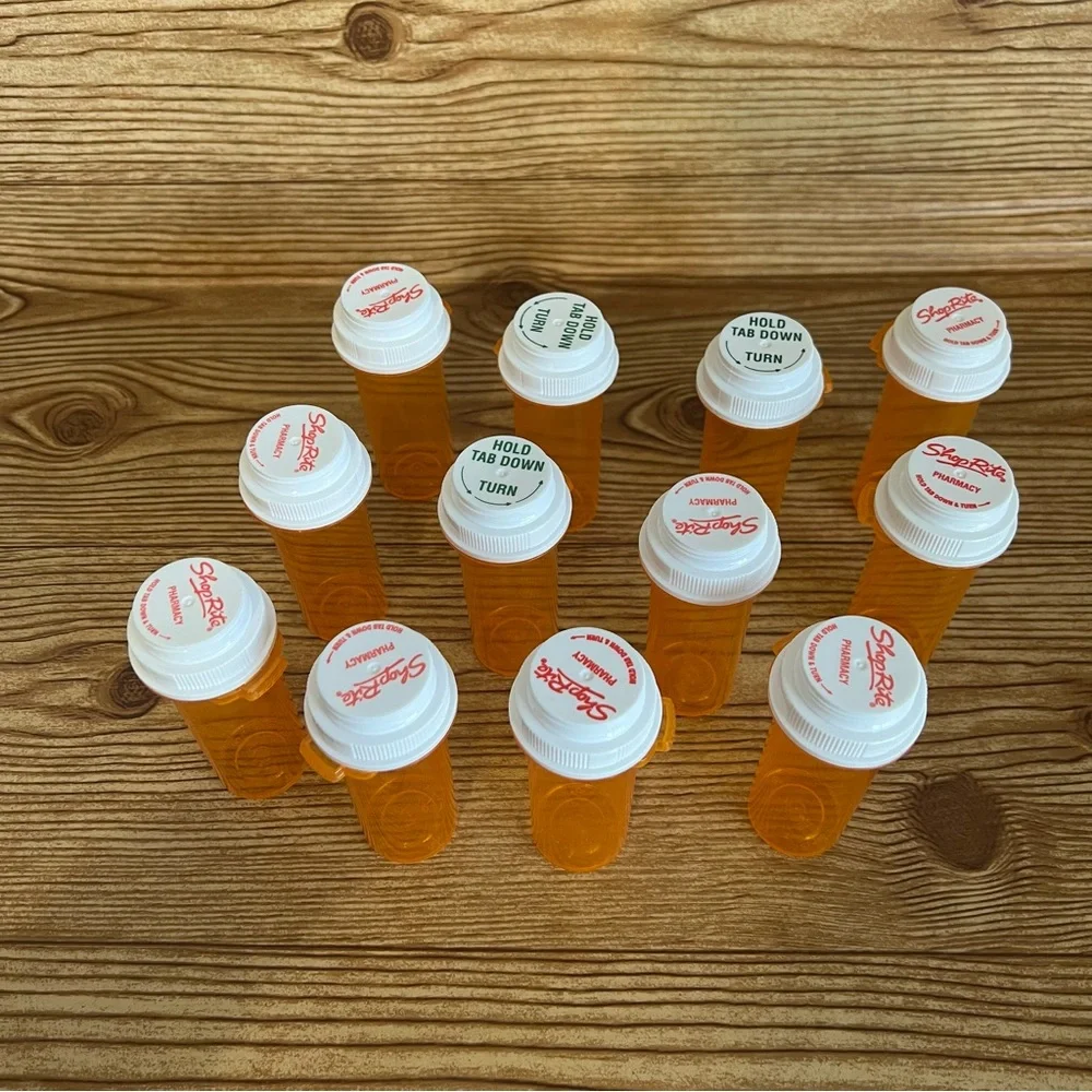 Lot 12 Empty Medicine Pill Plastic Amber Bottles Containers Prescription Crafts